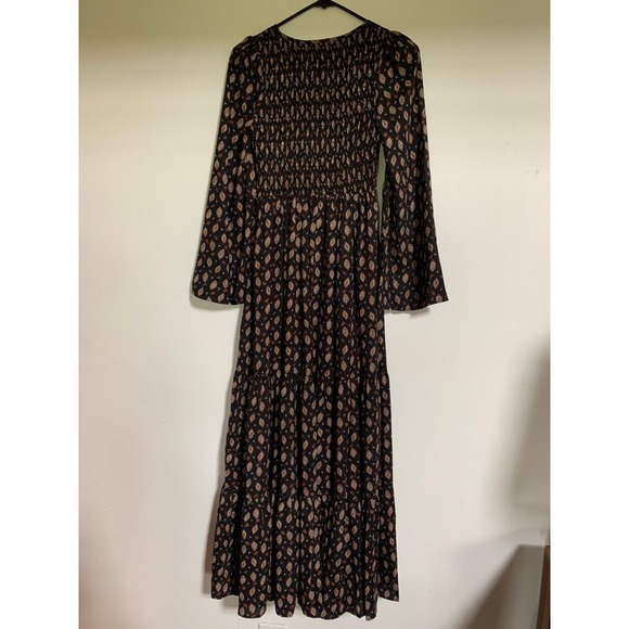 Molly Bracken Boho Tiered Maxi Smocked Black Feather Print Peasant Dress XS NWT - Picture 3 of 9